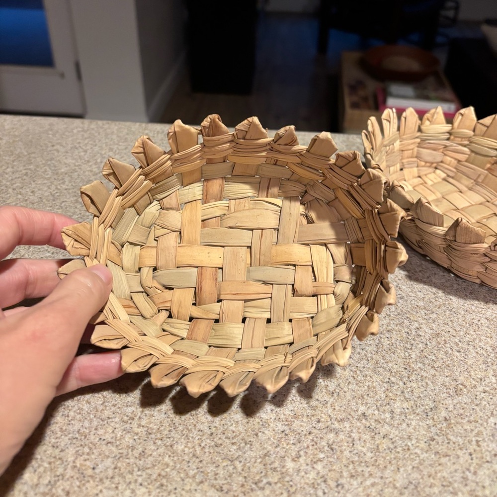 Set of 2 Nesting Natural Woven Decorative Bowls Baskets Catch All - Picture 5 of 11